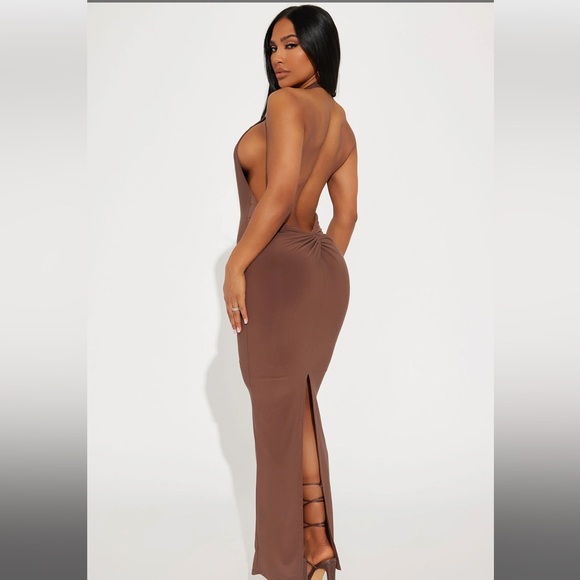 Fashion Nova Halter Backless Dress w/ Tag - Picture 3 of 3